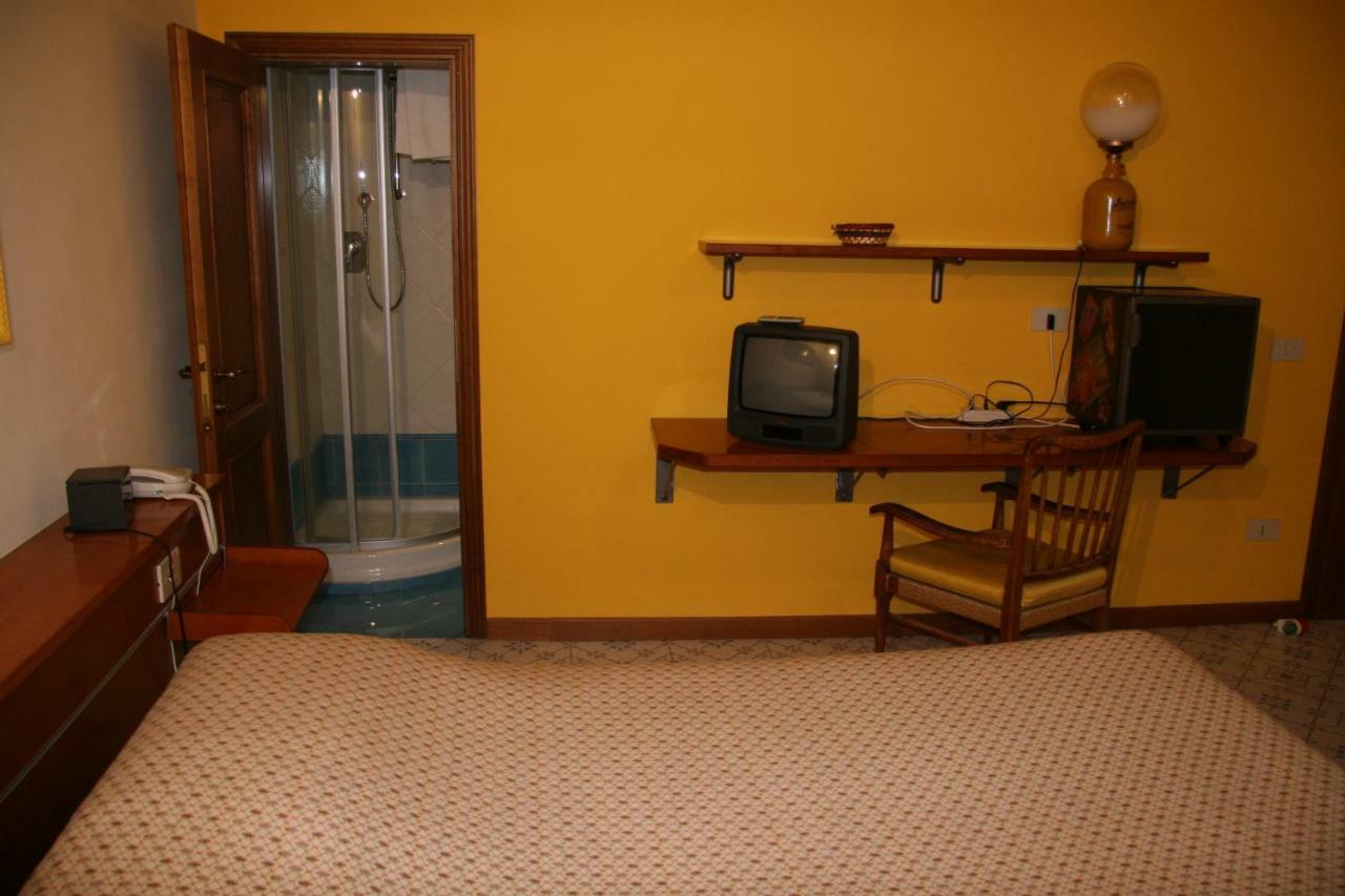 Bed And Breakfast I Due Leoni Firenze Eksteriør bilde
